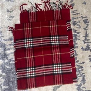 Red plaid warm scarf